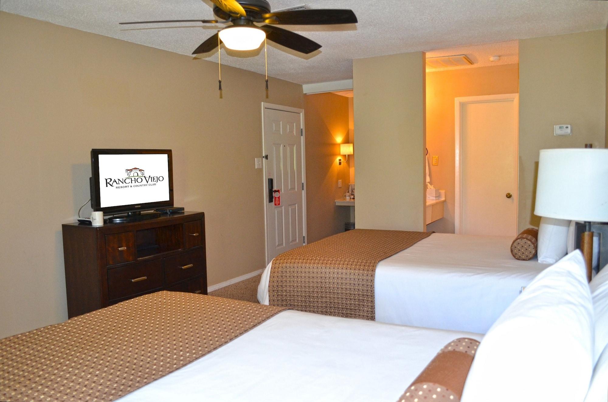Rancho Viejo Resort エクステリア 写真